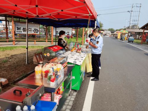 国庆小长假，监管忙不停 餐饮服务安全有序